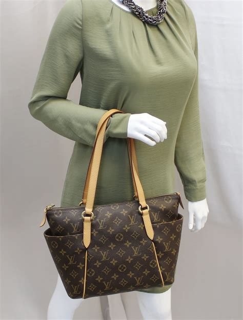 louis vuitton totally pm discontinued|louis vuitton totally pm monogram.